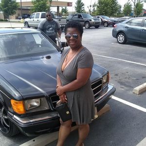 Meet your Posher, Sharon